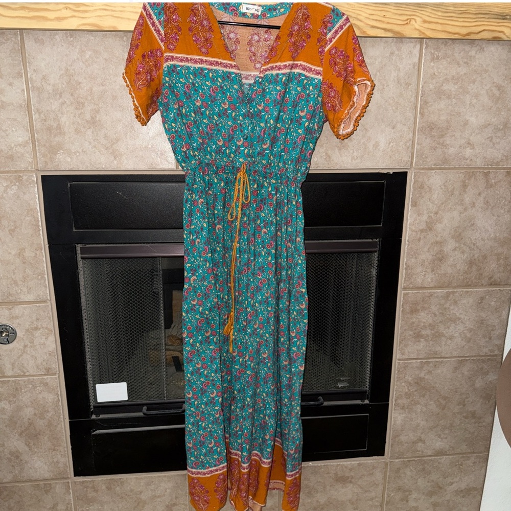 Medium Dress bundle Floral Green and Orange Dress. - Picture 1 of 8